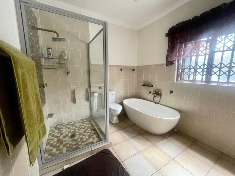 3 Bedroom Property for Sale in Protea Park North West